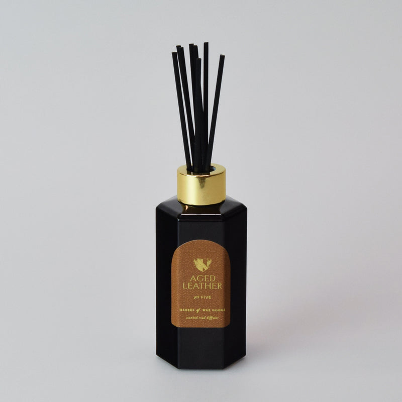 Aged Leather | Reed Diffuser